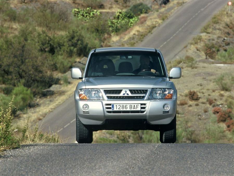  Mitsubishi Pajero 5-Door III 1999 года  (фото 19 из 23)